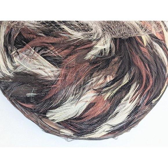 Ladies Vintage Brown Black Feather Hat 1960s Large Feathered Pillbox Hat MCM - Picture 5 of 9